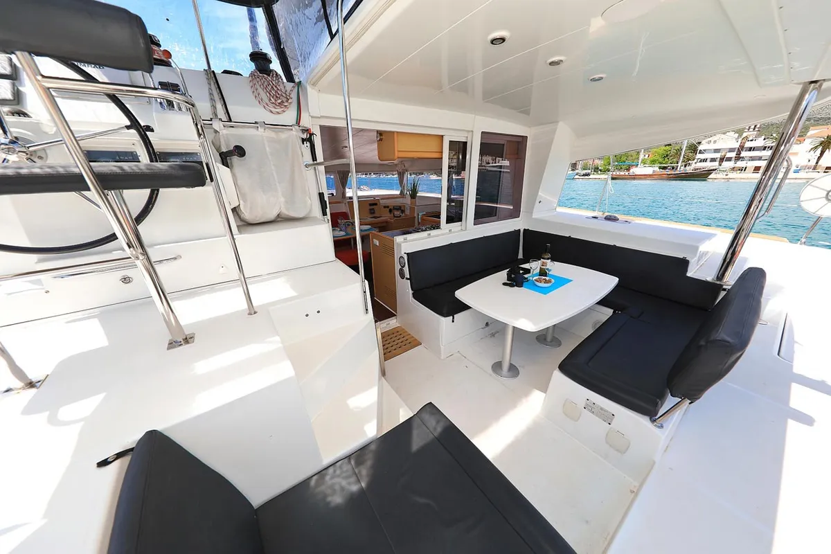 Cockpit of Pagomo nayan, a Lagoon 400 catamaran at Grad Trogir, Croatia