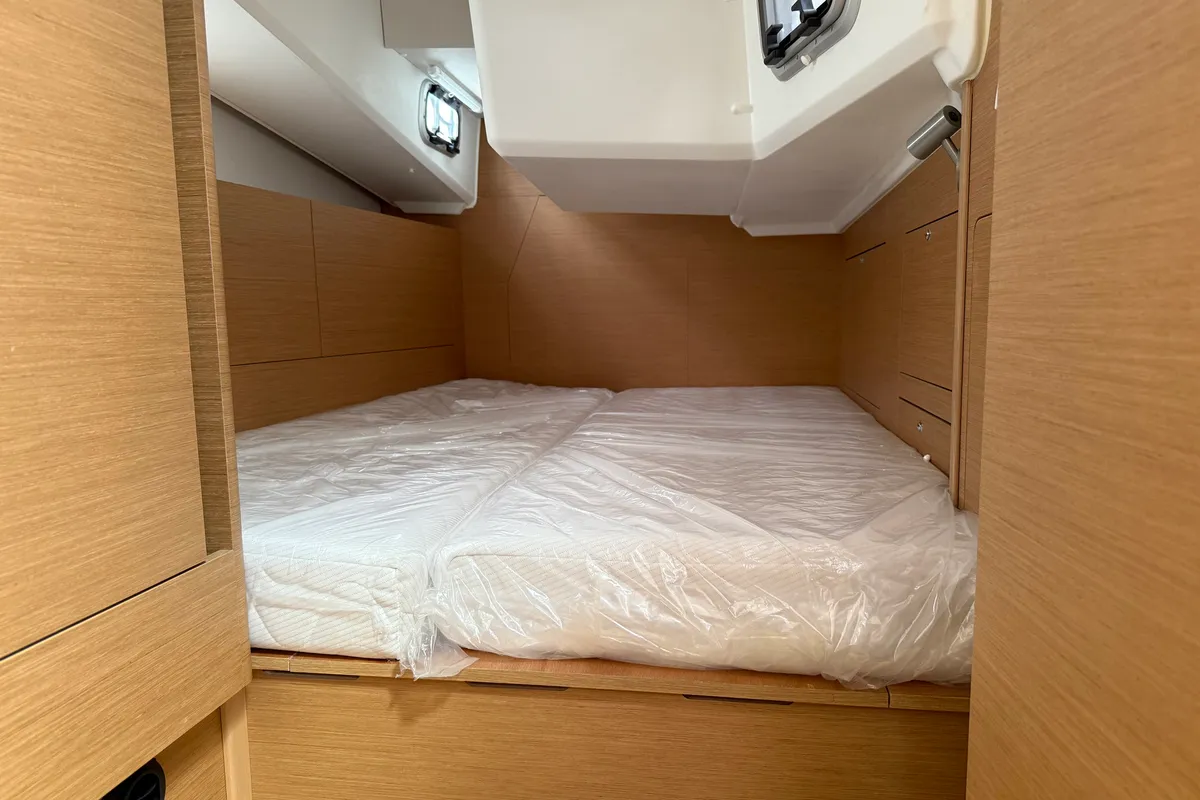 Cabin on Mare, a Jeanneau Sun Odyssey 410 sailboat at Općina Rogoznica, Croatia