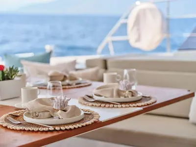 Elly, a Fountaine Pajot Power 67 catamaran at Τροκαντερό, Greece