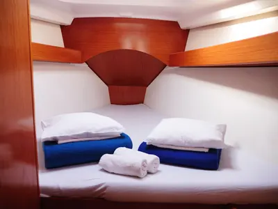 Cabin on Odessa, a Jeanneau Sun Odyssey 449 sailboat at Rogač, Croatia