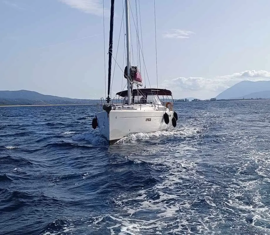 Exterior view of Evelina, a Jeanneau Sun Odyssey 509 sailboat at Kontokali, Greece