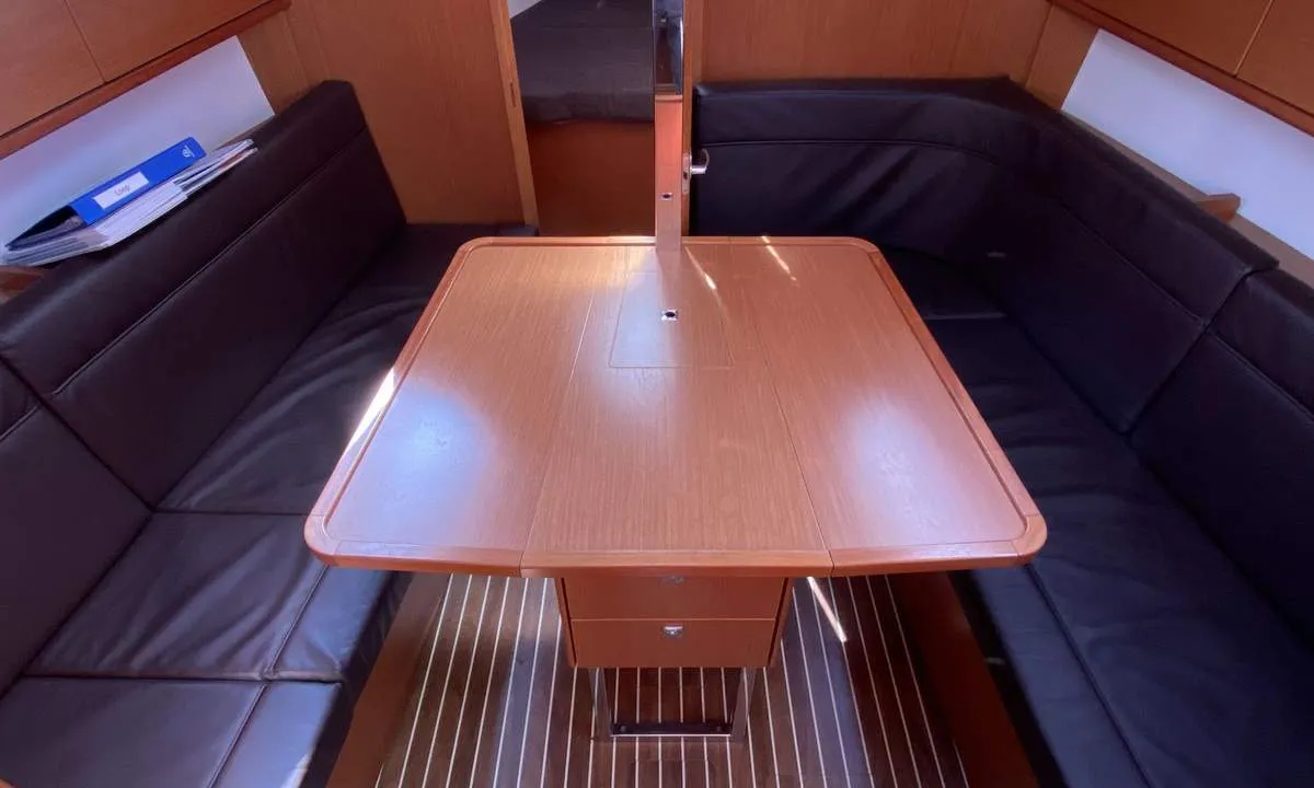 Salon of Loop, a Bavaria Cruiser 34 sailboat at Flensburg, Germany