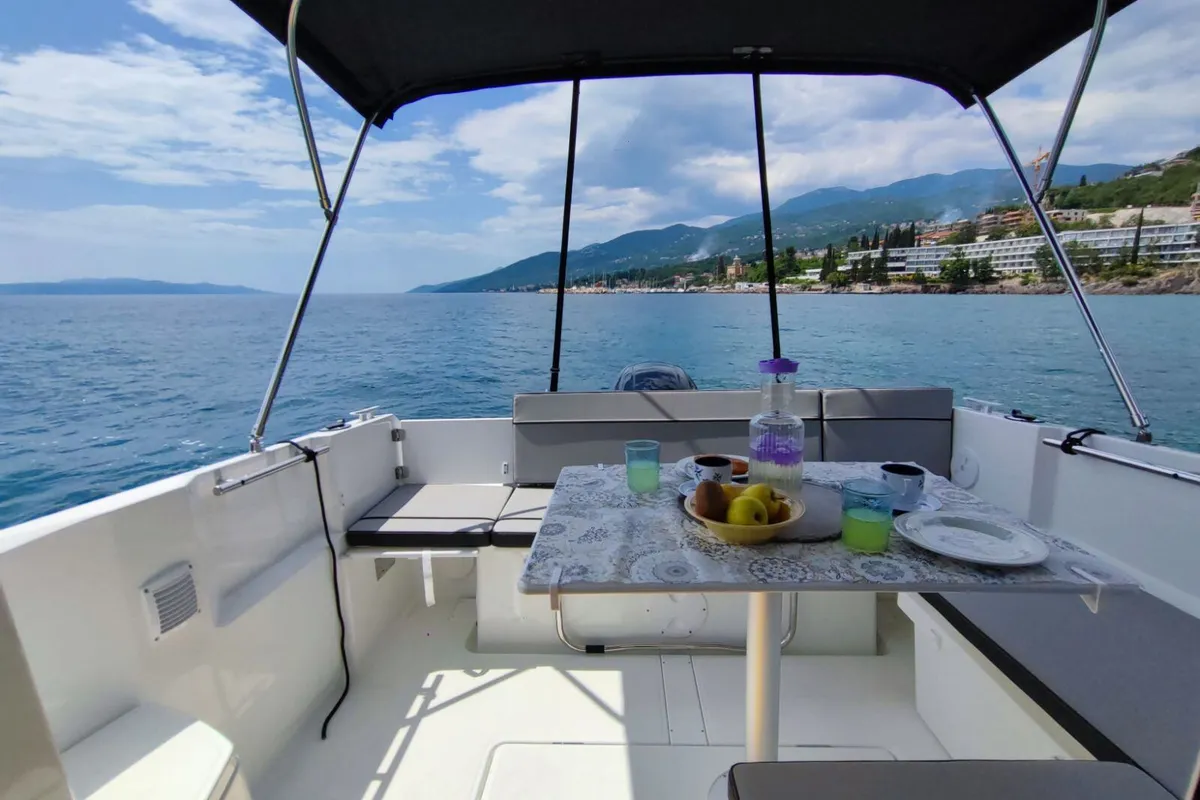 SUNNY DAY, a Jeanneau Merry Fisher 695 motorboat at Grad Opatija, Croatia