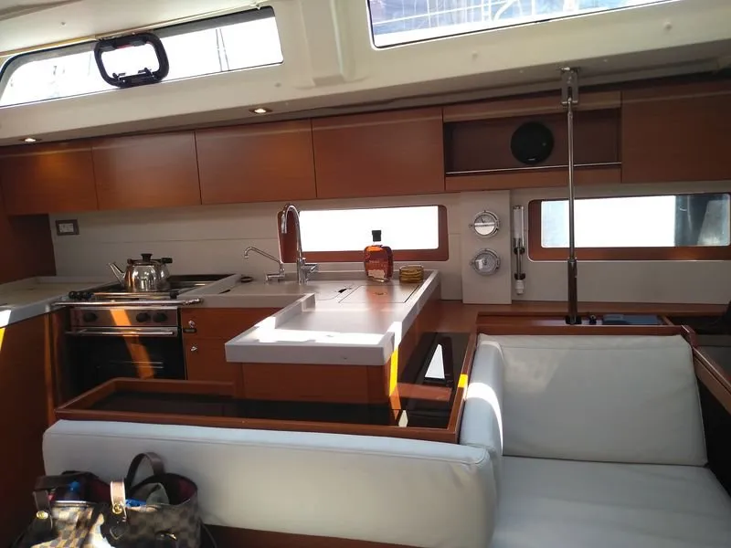 Salon of Famiglia, a Beneteau Oceanis 51.1 sailboat at Athens, Greece