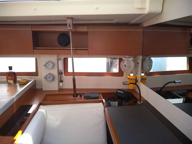 Salon of Famiglia, a Beneteau Oceanis 51.1 sailboat at Athens, Greece