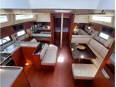 Salon of Famiglia, a Beneteau Oceanis 51.1 sailboat at Athens, Greece