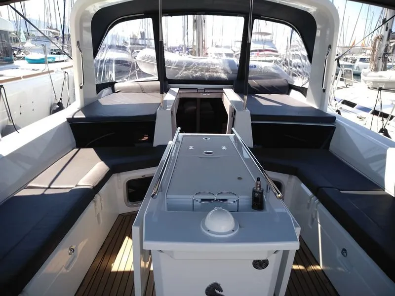 Deck of Famiglia, a Beneteau Oceanis 51.1 sailboat at Athens, Greece