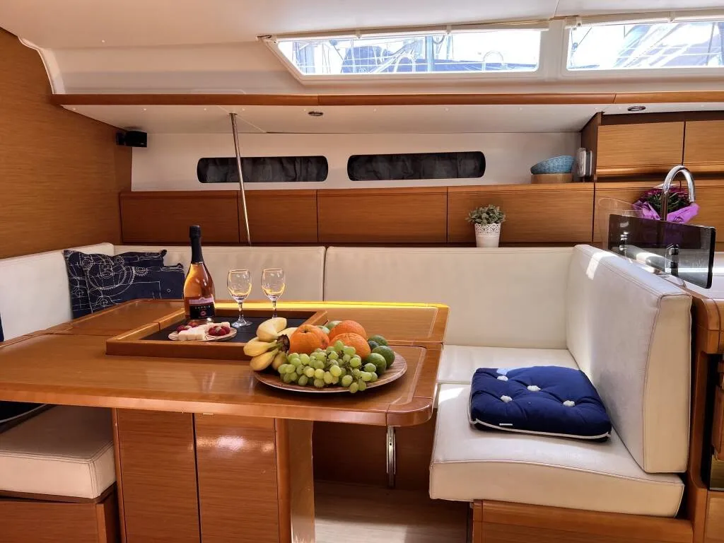 Salon of Lady Linda, a Jeanneau Sun Odyssey 439 sailboat at Baška Voda, Croatia