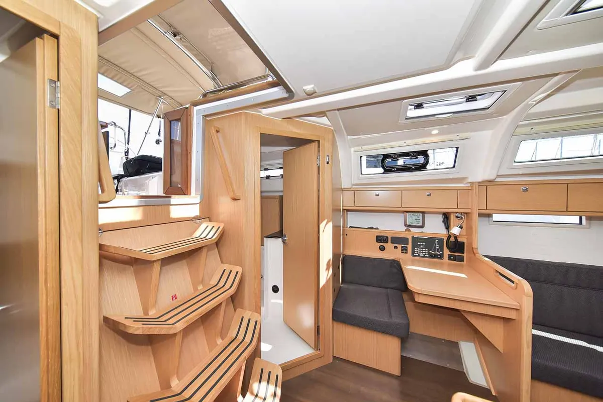 Salon of White Pearl , a Bavaria Cruiser 37 sailboat at Grad Biograd na Moru, Croatia