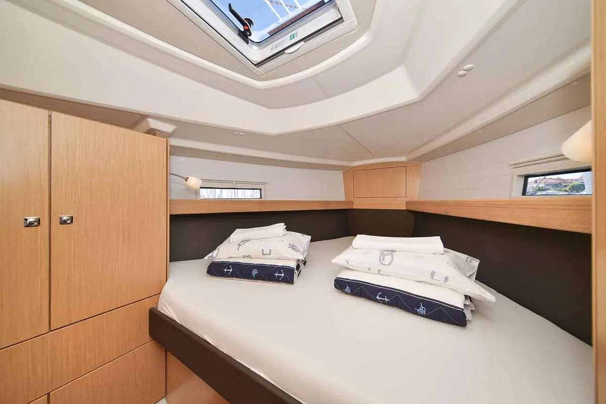 Cabin on White Pearl , a Bavaria Cruiser 37 sailboat at Grad Biograd na Moru, Croatia