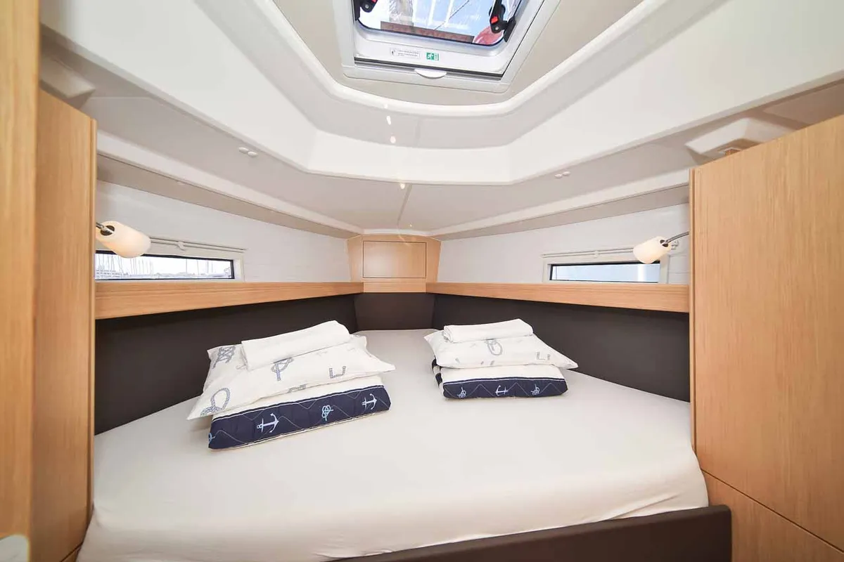 Cabin on White Pearl , a Bavaria Cruiser 37 sailboat at Grad Biograd na Moru, Croatia