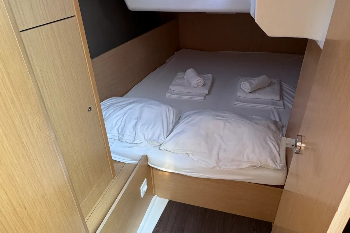 Cabin on Felina, a Beneteau Oceanis 38 sailboat at Sukošan, Croatia