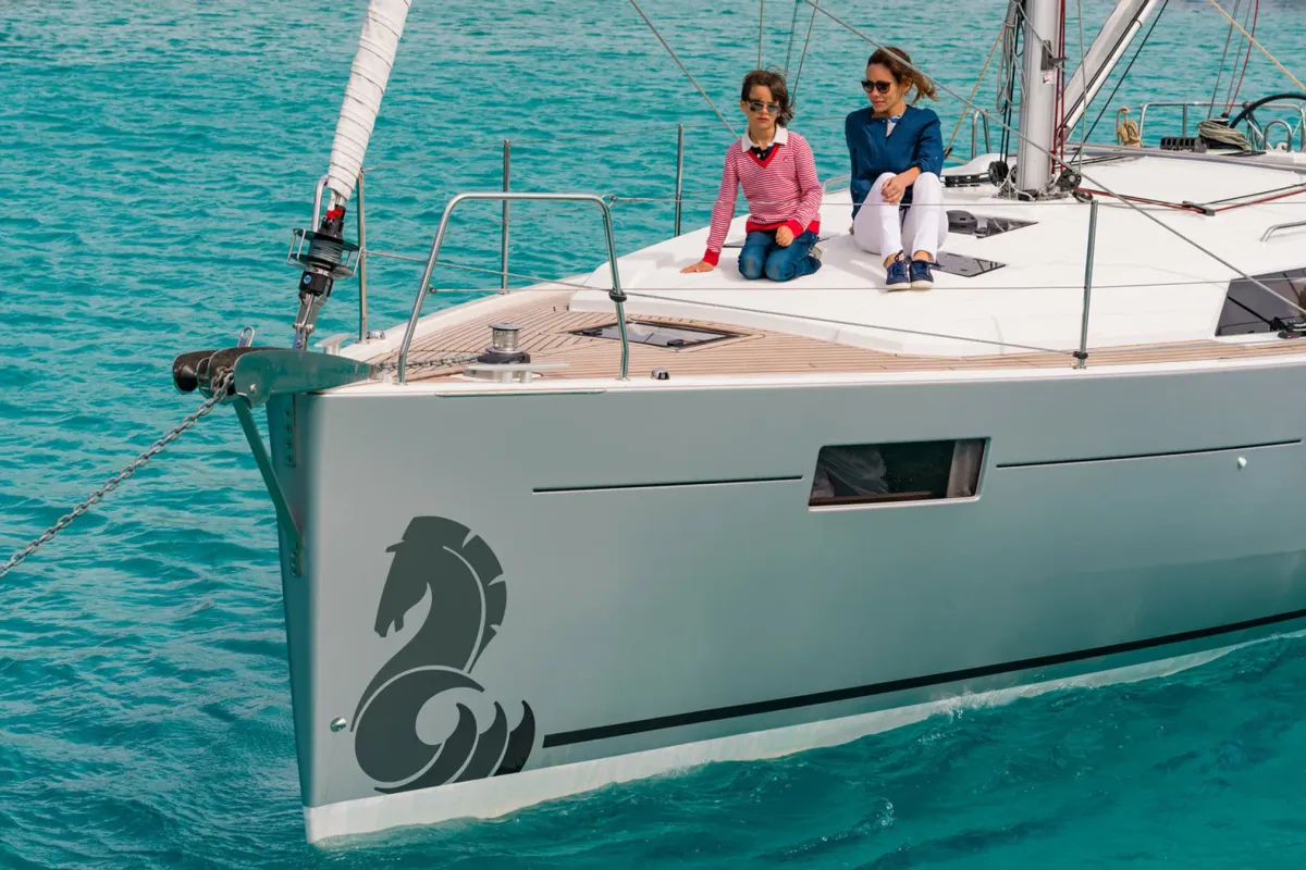 Exterior view of Blue Hop, a Beneteau Oceanis 41.1 sailboat at Grimaud, France