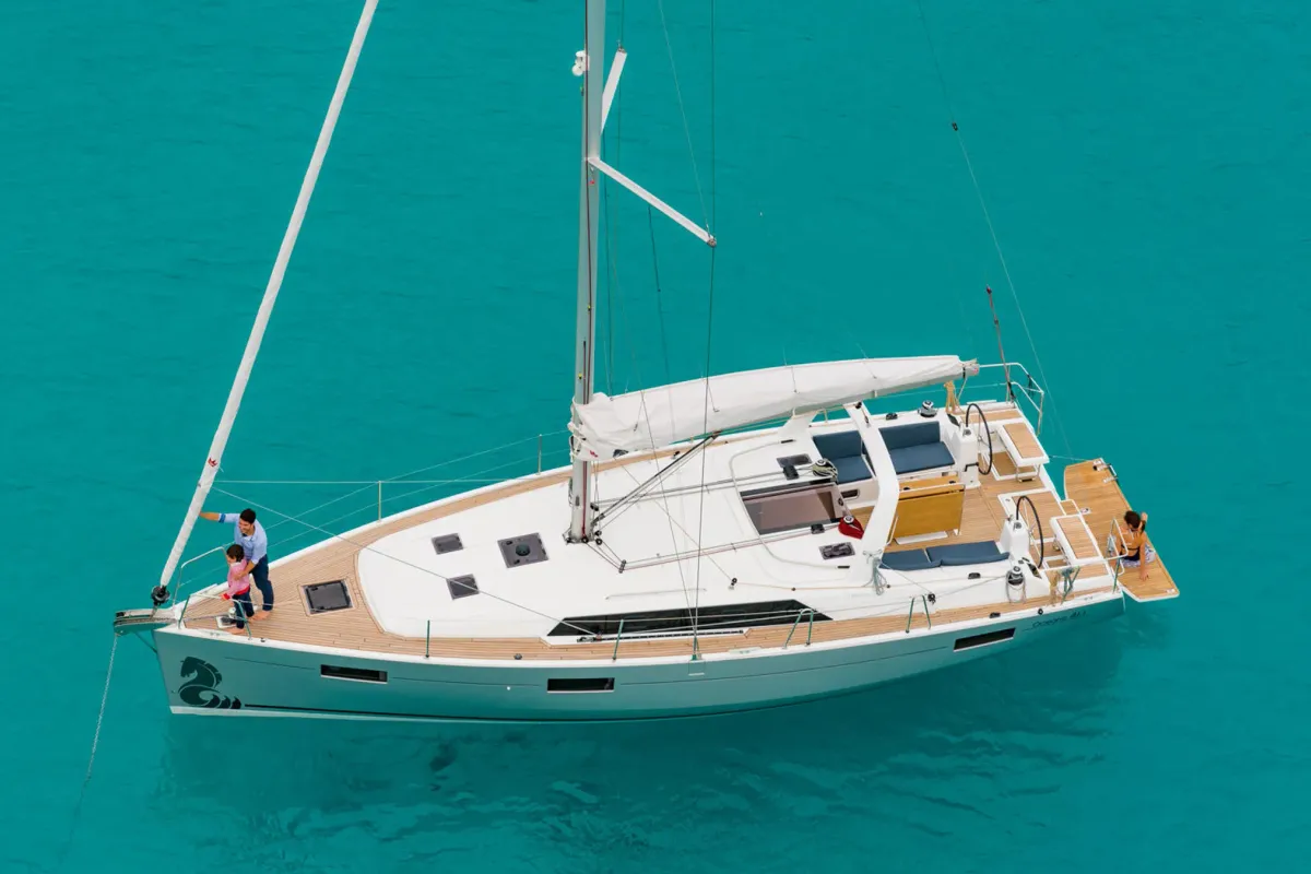 Exterior view of Blue Hop, a Beneteau Oceanis 41.1 sailboat at Grimaud, France