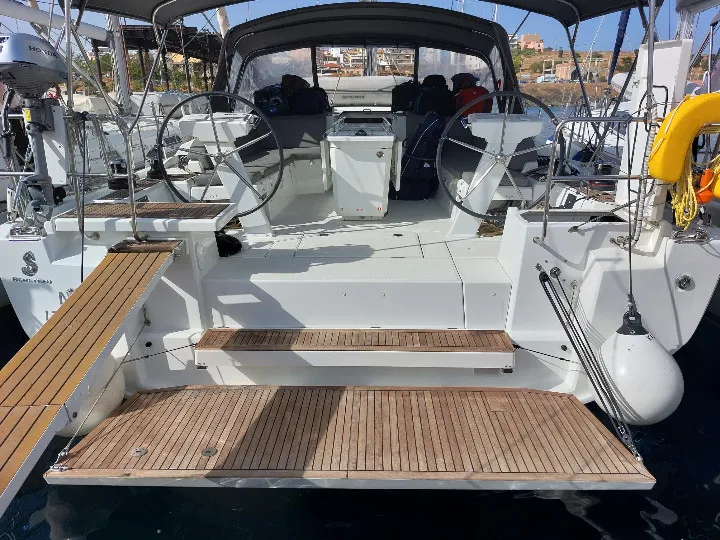 Kalmi, a Beneteau Oceanis 46.1 sailboat at Lavreotiki Municipal Unit, Greece