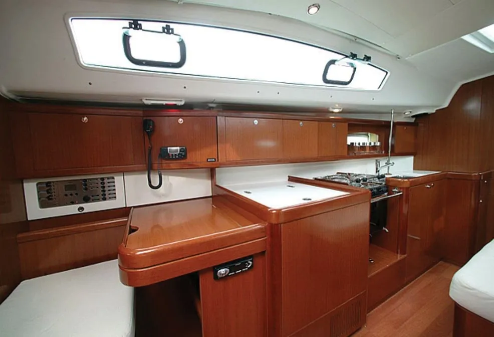 Salon of Tosca, a Beneteau Oceanis 40 sailboat at Municipal Unit of Elefsina, Greece