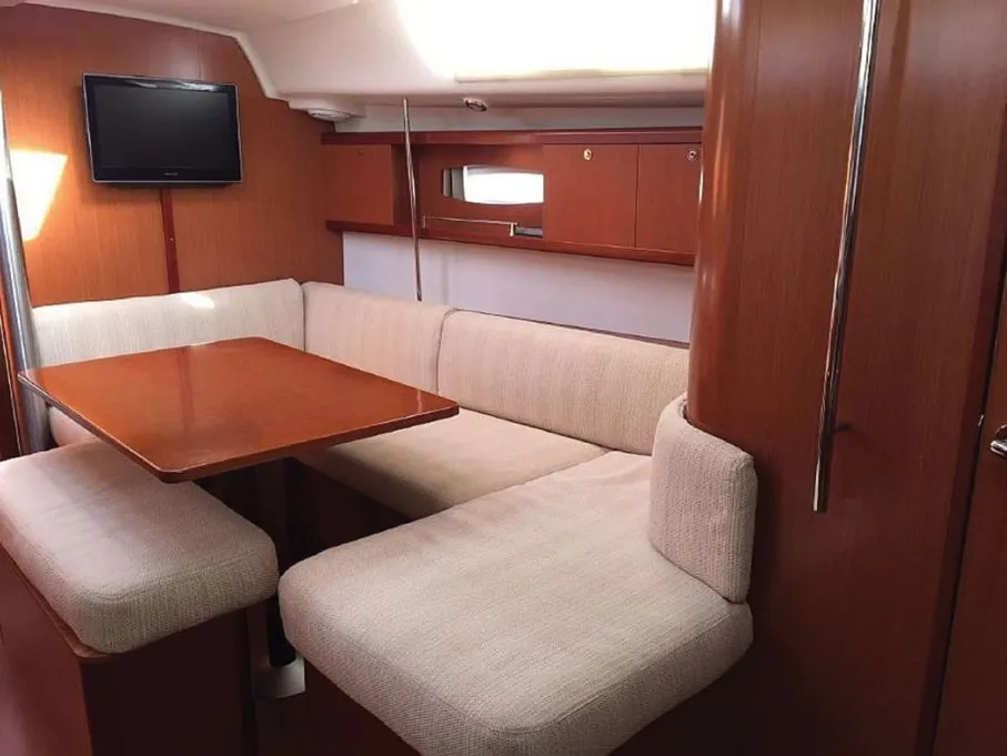 Salon of Tosca, a Beneteau Oceanis 40 sailboat at Municipal Unit of Elefsina, Greece