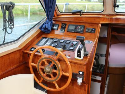 Cockpit of Callisto, a Pedro Solano 33 motorboat at Heukelum, Netherlands