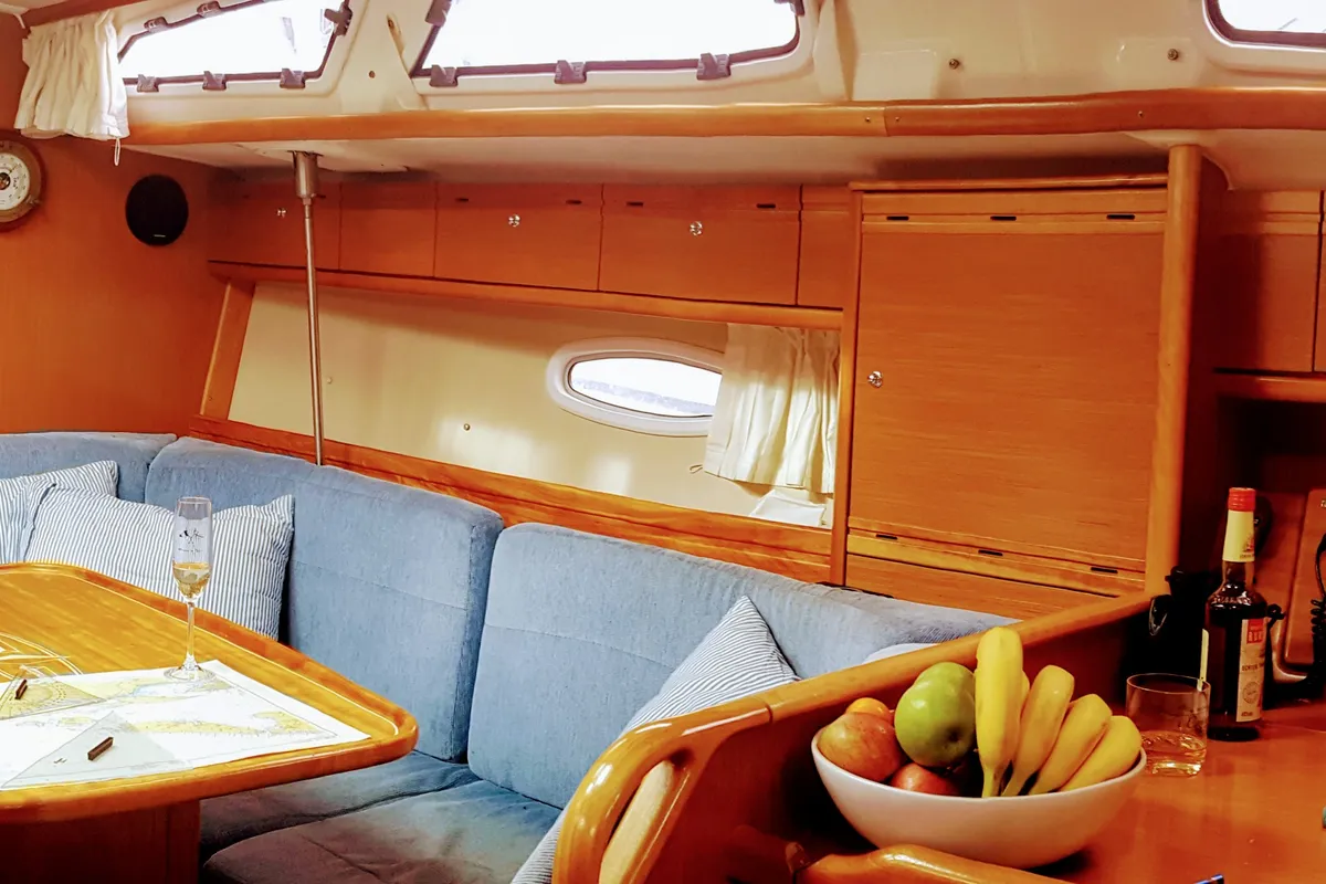 Salon of Lady Butterfly, a Bavaria 40 Cruiser sailboat at Općina Tučepi, Croatia