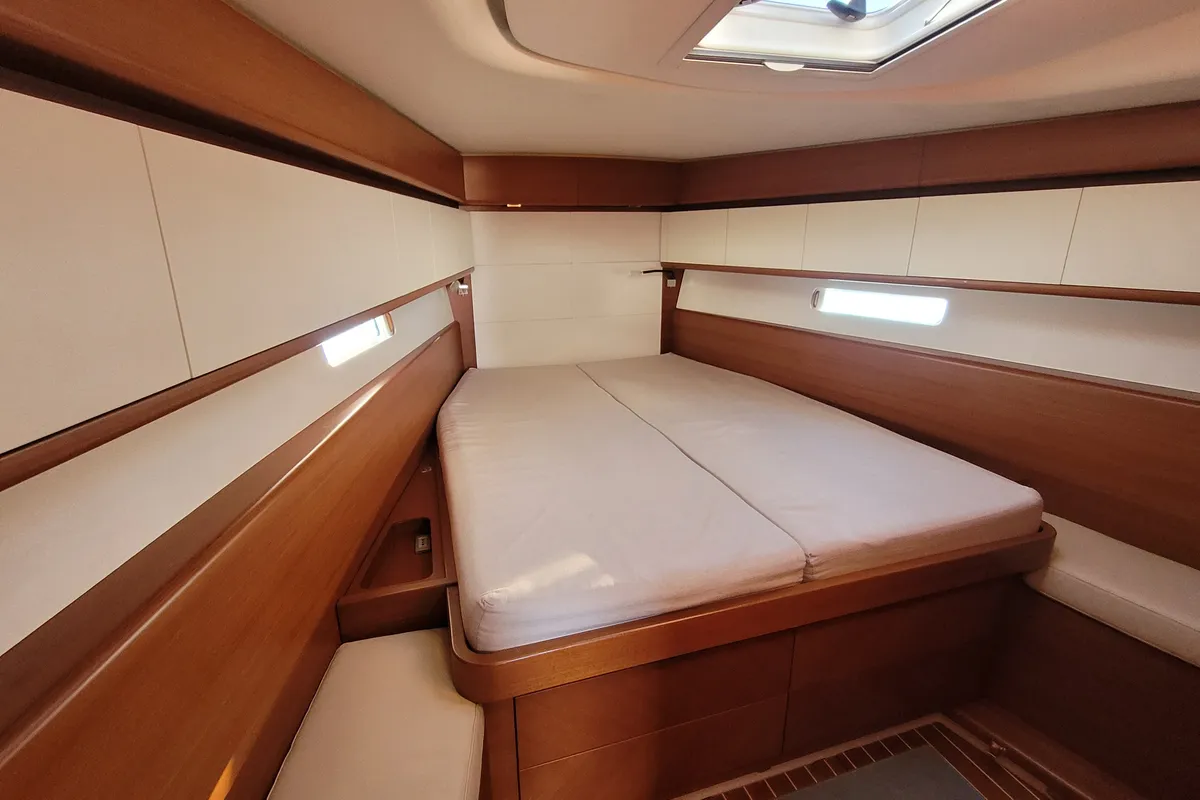 Cabin on Papillon, a Italia Yachts 13.98 sailboat at Rosignano Solvay, Italy