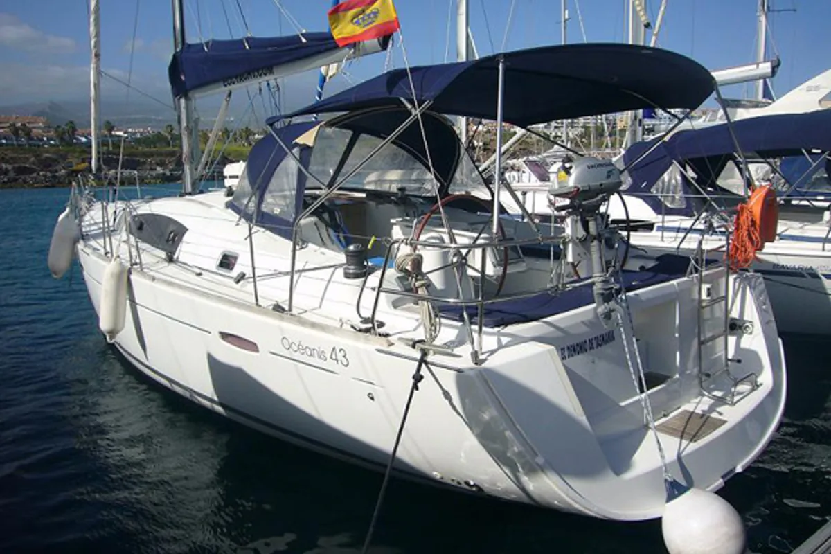 Exterior view of Demonio de Tasmania, a Beneteau Oceanis 43 sailboat at Santa Cruz de Tenerife, Spain