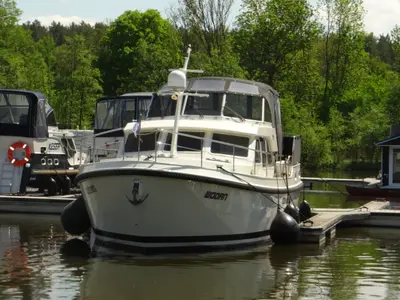 Exterior view of Wodan, a Linssen Grand Sturdy 40.9 AC motorboat at Mirow, Germany