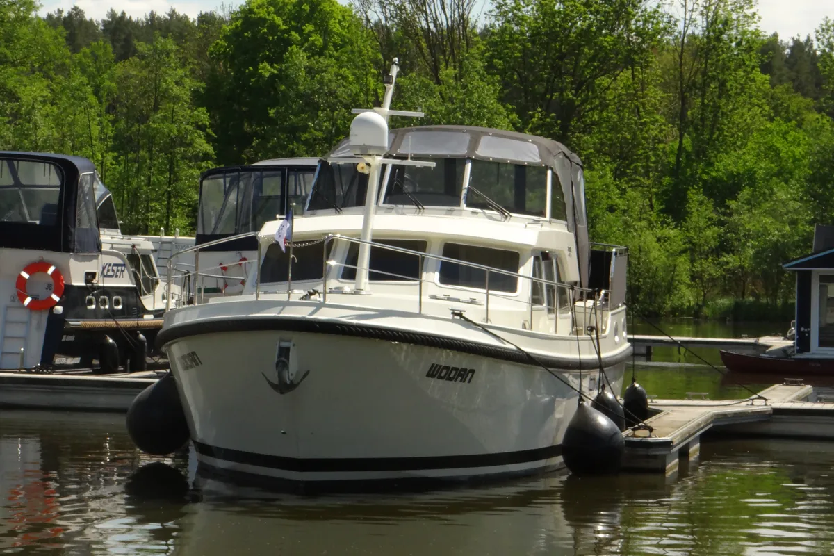 Exterior view of Wodan, a Linssen Grand Sturdy 40.9 AC motorboat at Mirow, Germany