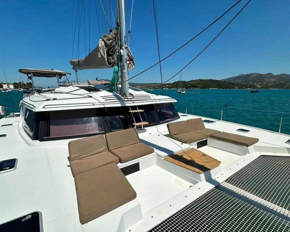Deck of Isabella, a Fountaine Pajot Saba 50 catamaran at Lefkada, Greece