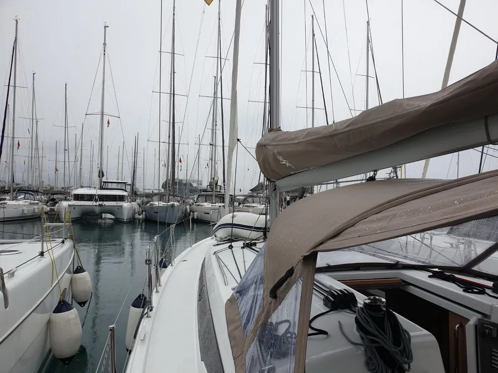 Deck of Jutisa, a Jeanneau Sun Odyssey 410 sailboat at Grad Pula, Croatia