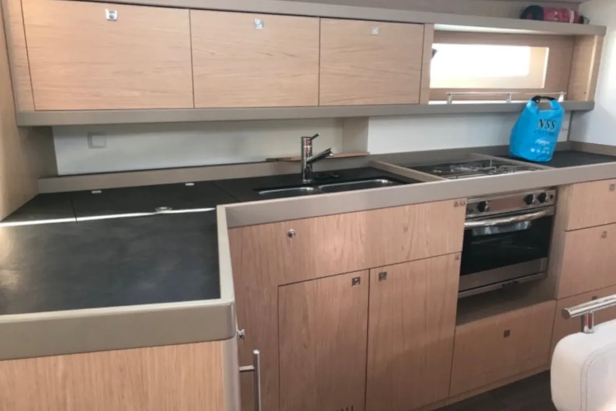 Galley of Alphard, a Beneteau Oceanis 45 sailboat at Rosignano Solvay, Italy