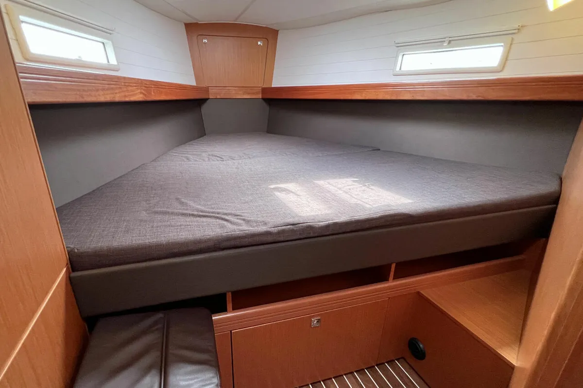 Cabin on Pepper, a Bavaria Cruiser 41 sailboat at Barth, Germany