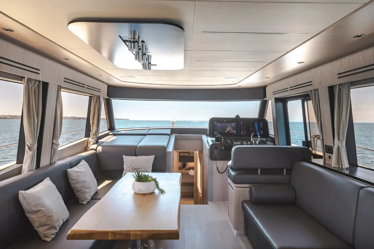 Head on Seven Seas, a Greenline 58 Fly motor yacht at Pirovac, Croatia