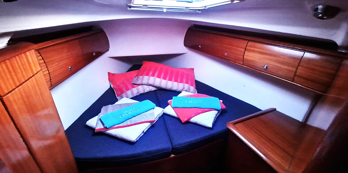Cabin on Gin, a Bavaria 44 sailboat at Punat, Croatia