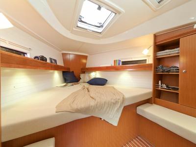 Cabin on Sea Wolf, a Bavaria Cruiser 36 sailboat at Primošten, Croatia