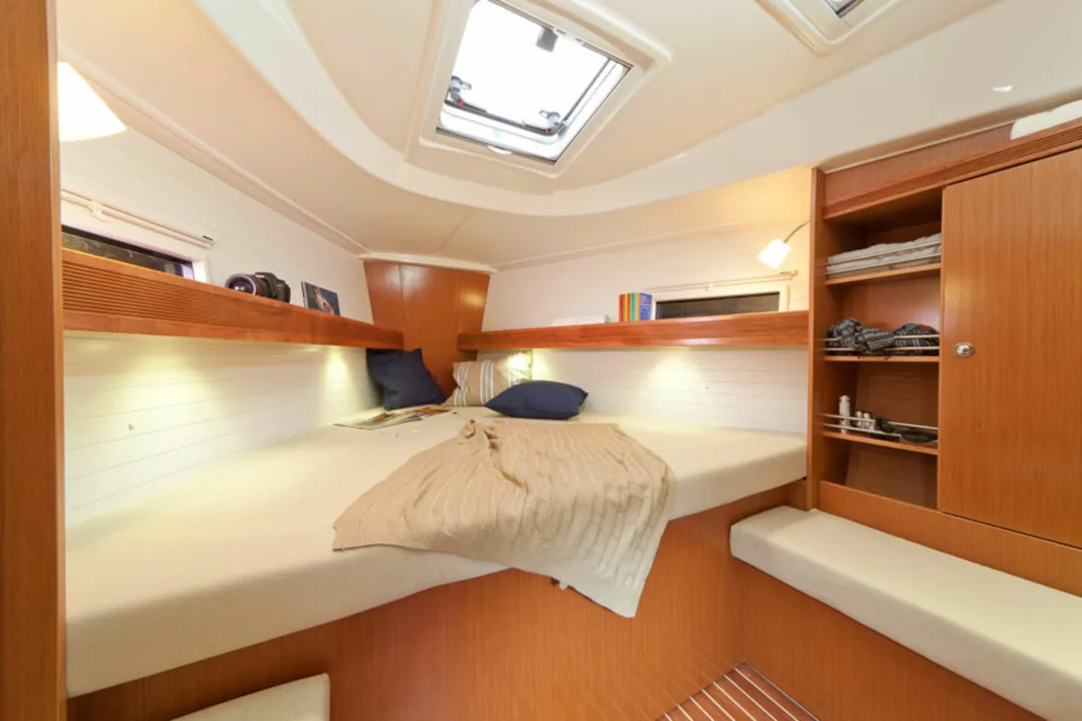 Cabin on Sea Wolf, a Bavaria Cruiser 36 sailboat at Primošten, Croatia