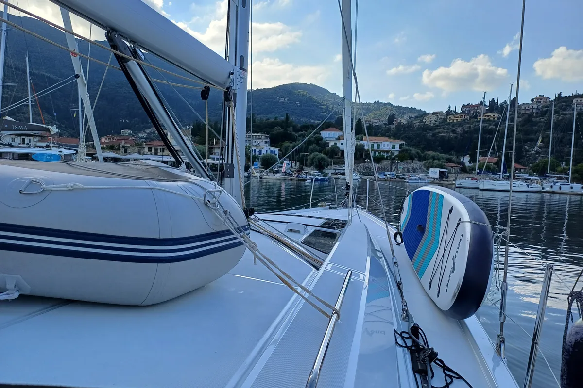 Deck of Larimar, a Beneteau Oceanis 46.1 sailboat at Municipal Unit of Lefkada, Greece