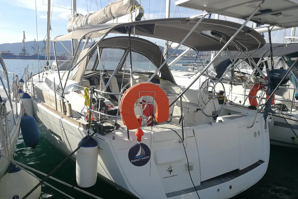 Exterior view of Marina 1, a Jeanneau Sun Odyssey 439 sailboat at Skiathos, Greece