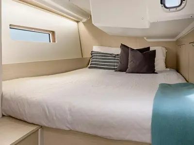 Cabin on Isla Bonita, a Beneteau Oceanis 40.1 sailboat at Općina Medulin, Croatia