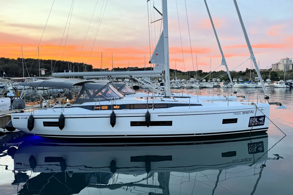 Salon of Freja, a Bavaria C46 sailboat at Pula, Croatia