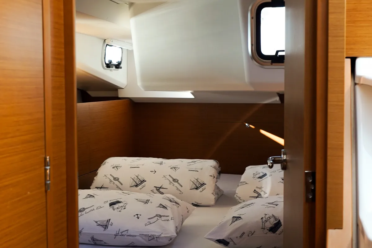 Cabin on Uri, a Jeanneau Sun Odyssey 440 sailboat at Pirovac, Croatia