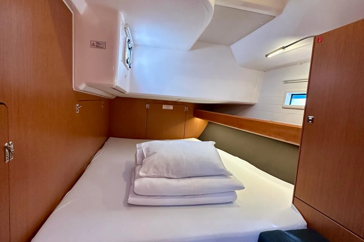 Cabin on Nala, a Bavaria Cruiser 46 sailboat at Sukošan, Croatia