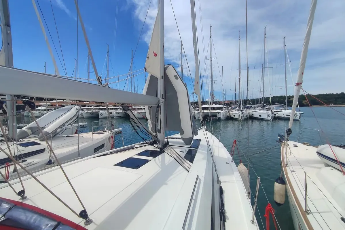 Ariel, a Beneteau Oceanis 46.1 sailboat at Općina Medulin, Croatia