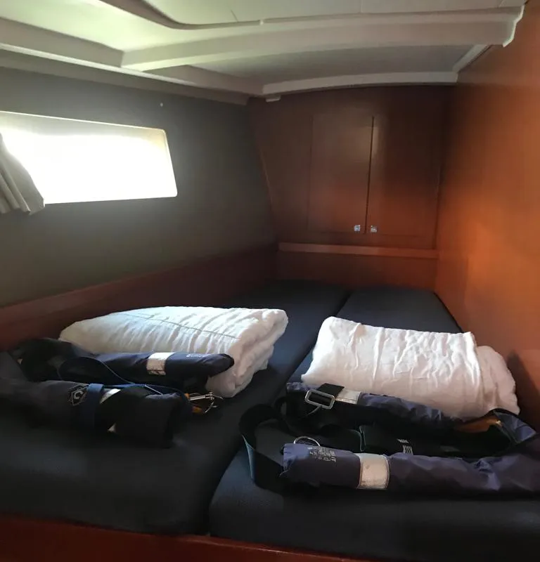 Cabin on Alboran Gin Fizz (Radazul), a Beneteau Oceanis 45 sailboat at El Rosario, Spain