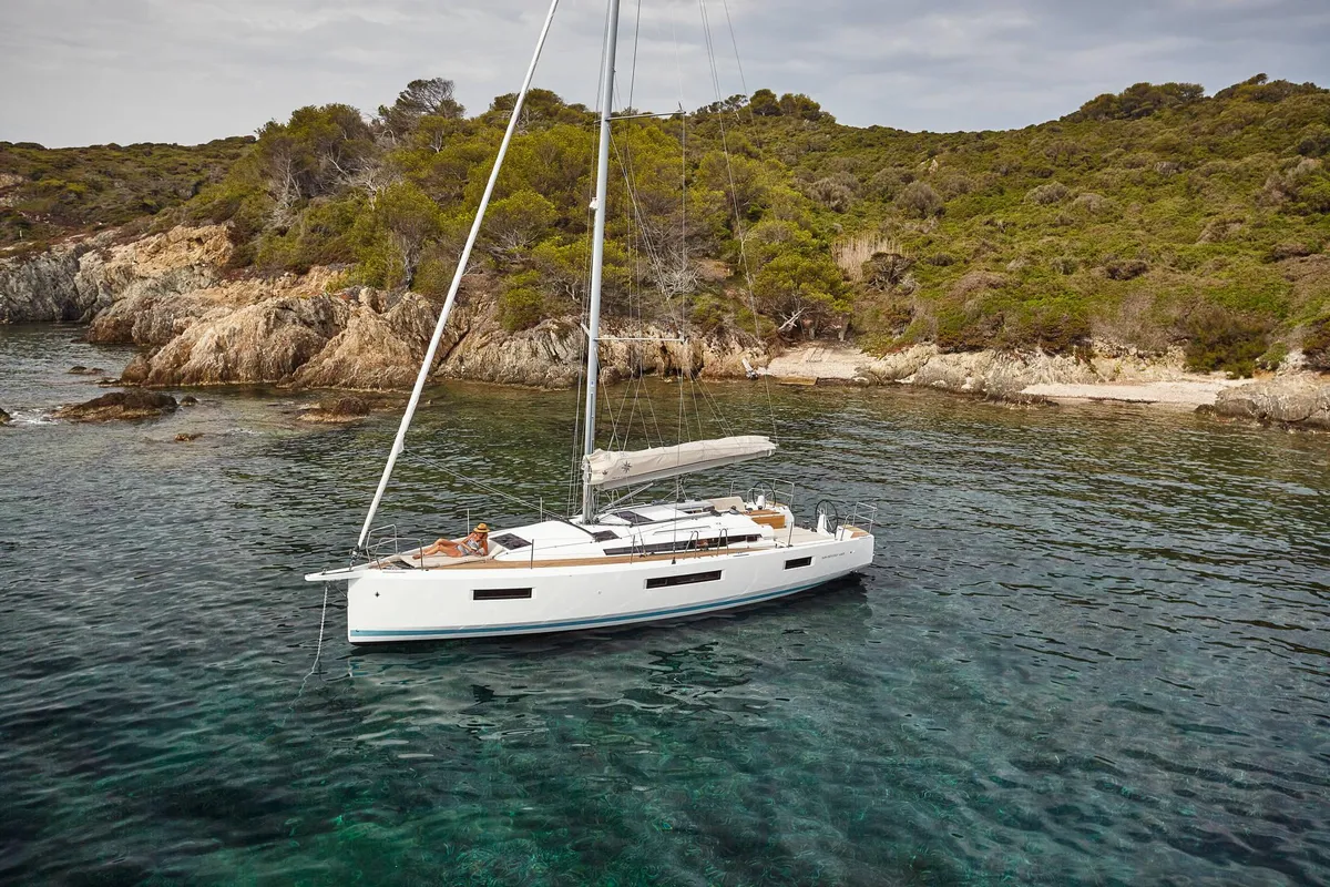 Exterior view of Sandy, a Jeanneau Sun Odyssey 440 sailboat at Piombino, Italy