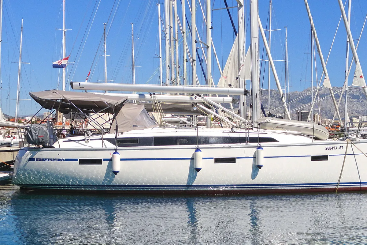 Exterior view of Merara, a Bavaria Cruiser 37 sailboat at Split, Croatia