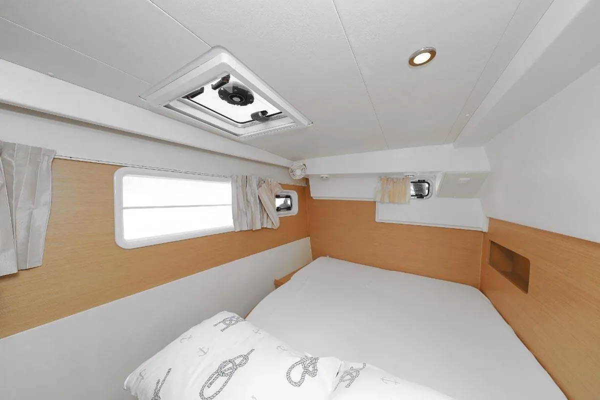 Cabin on Caribbean, a Lagoon 400 catamaran at Medulin, Croatia