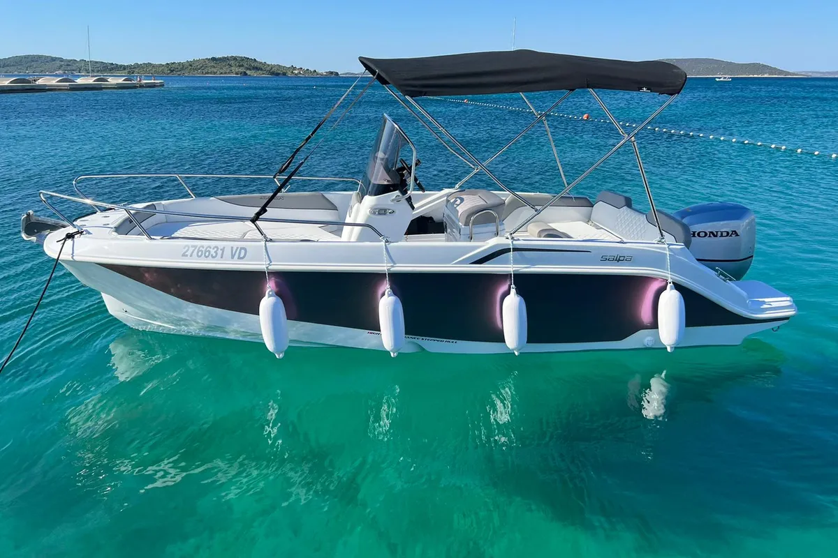 Exterior view of Salpa, a Salpa Sunsix motorboat at Grad Vodice, Croatia