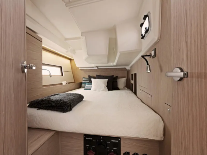 Cabin on Utopia, a Beneteau Oceanis 46.1 sailboat at Volos, Greece
