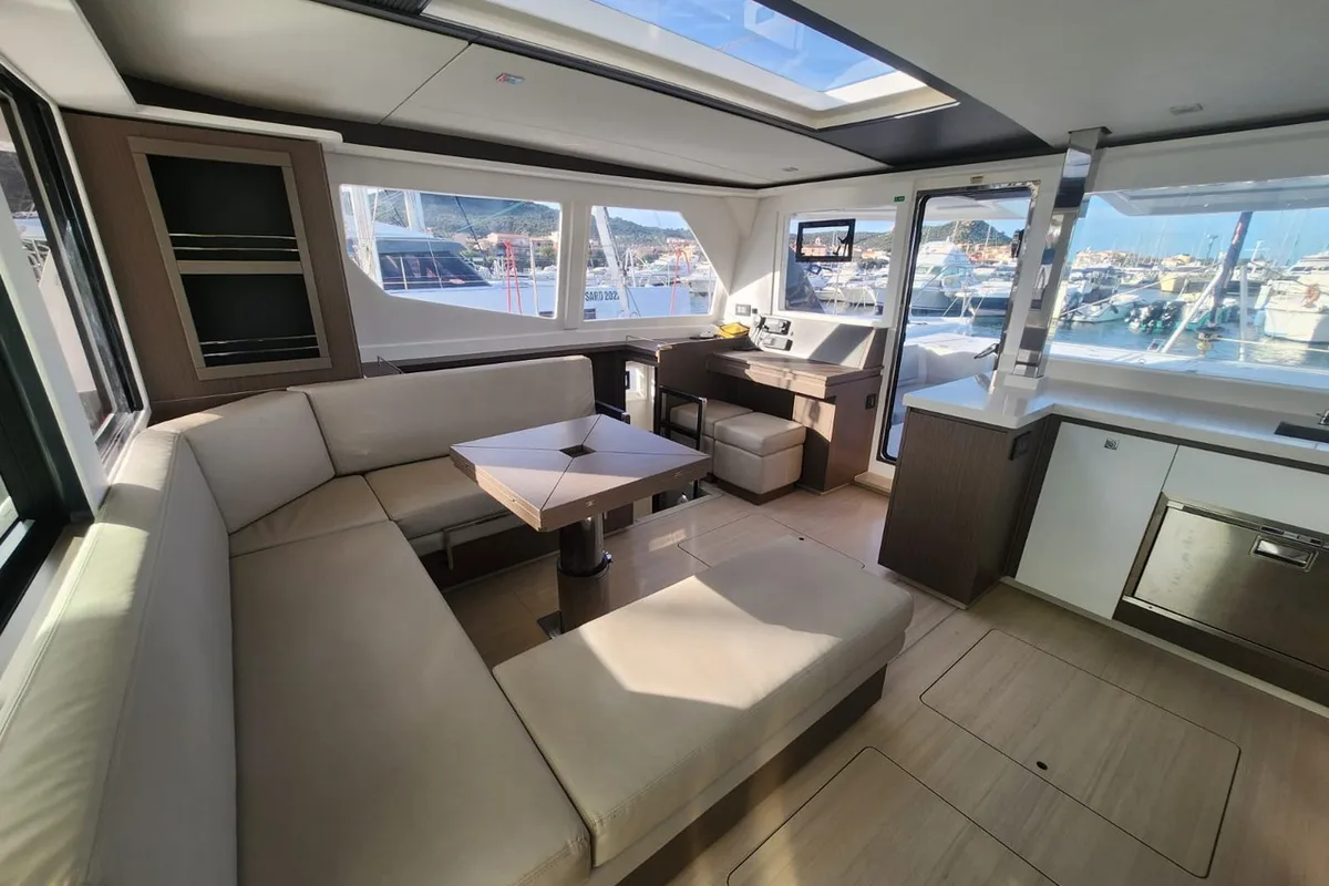 Salon of Dou Reve V, a Leopard 45 catamaran at Cannigione, Italy