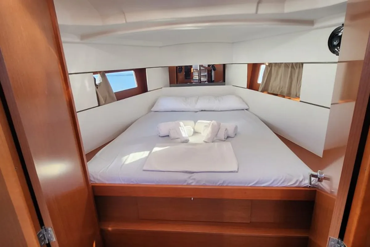 Cabin on Dou Reve V, a Leopard 45 catamaran at Cannigione, Italy